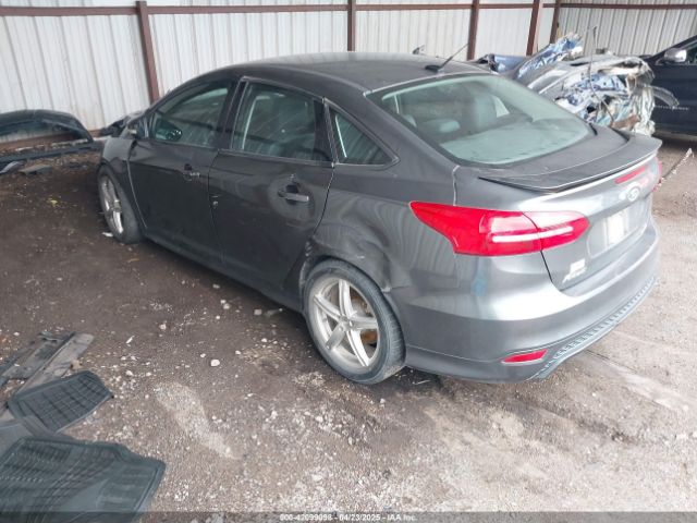 1FADP3F21FL293539 Ford FOCUS SE