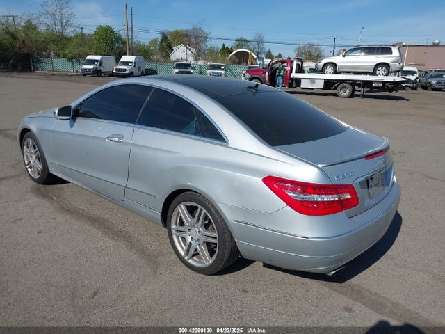 Продажа на аукционе авто 2010 Mercedes-benz E 350, vin: WDDKJ5GB8AF019412, номер лота: 42099100