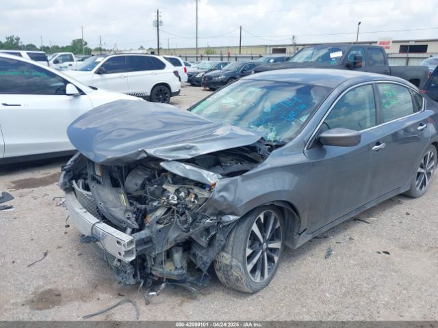 1N4AL3AP2JC229312 Nissan Altima 2.5 Sr