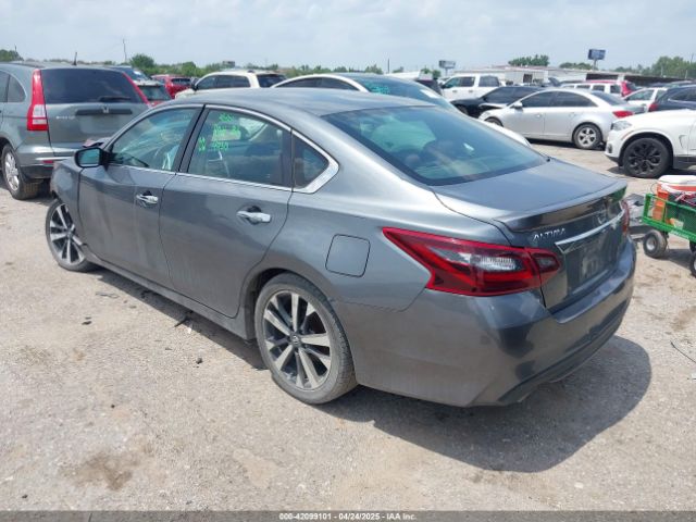 1N4AL3AP2JC229312 Nissan Altima 2.5 Sr