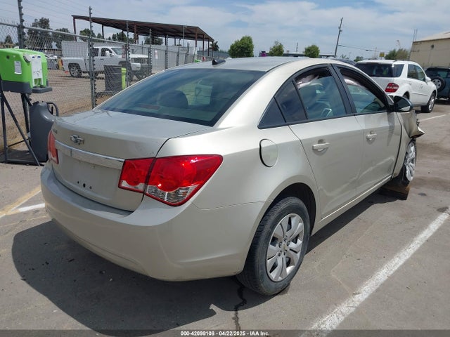 1G1PA5SG8E7351510 Chevrolet lwe