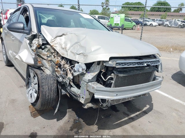 1G1PA5SG8E7351510 Chevrolet lwe