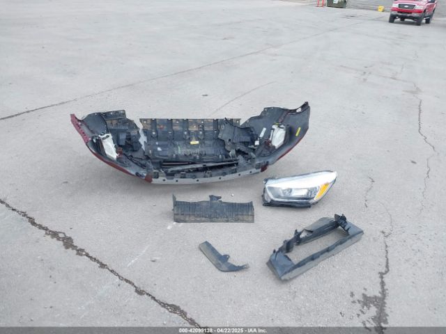 1FMCU9GD2JUC63126 Ford ESCAPE SE