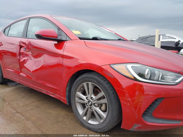 5NPD84LF0HH142140 Hyundai ELANTRA SE