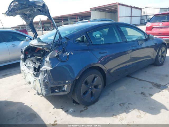 2023 TESLA MODEL 3 5YJ3E1EA5PF696436 Photo 3