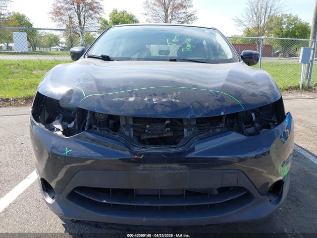 JN1BJ1CP4KW523237 Nissan Rogue Sport S