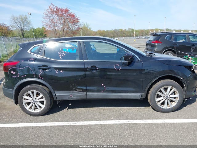 JN1BJ1CP4KW523237 Nissan Rogue Sport S