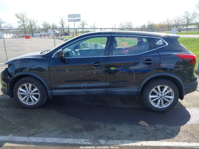 JN1BJ1CP4KW523237 Nissan Rogue Sport S