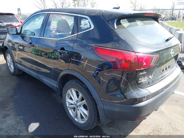 JN1BJ1CP4KW523237 Nissan Rogue Sport S