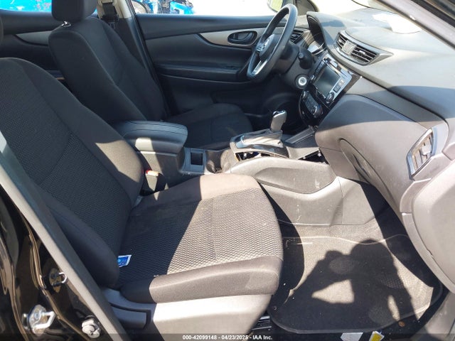 JN1BJ1CP4KW523237 Nissan Rogue Sport S