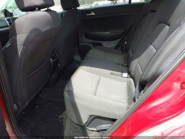 KNDPMCAC1L7662467 KIA Sportage Lx