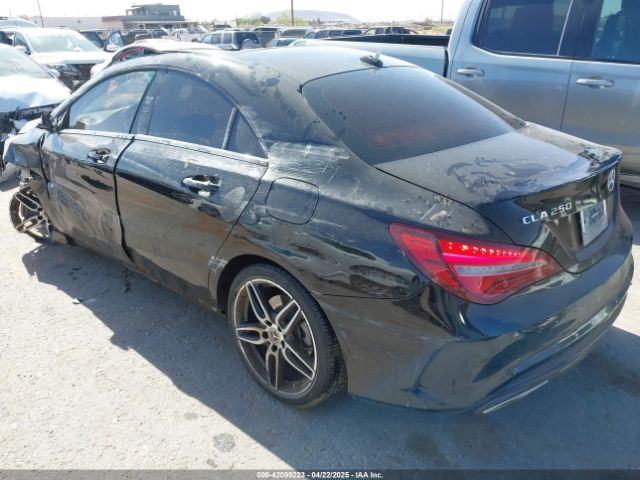 2018 MERCEDES-BENZ CLA 250 WDDSJ4GB7JN570298 Photo 2