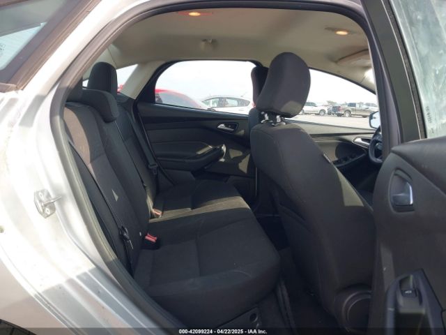 1FADP3F2XFL340583 Ford FOCUS SE
