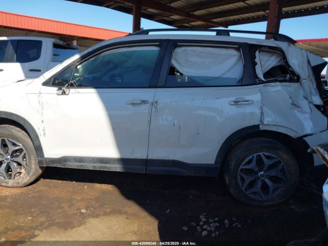 JF2SKAFC2MH416828 Subaru Forester Premium