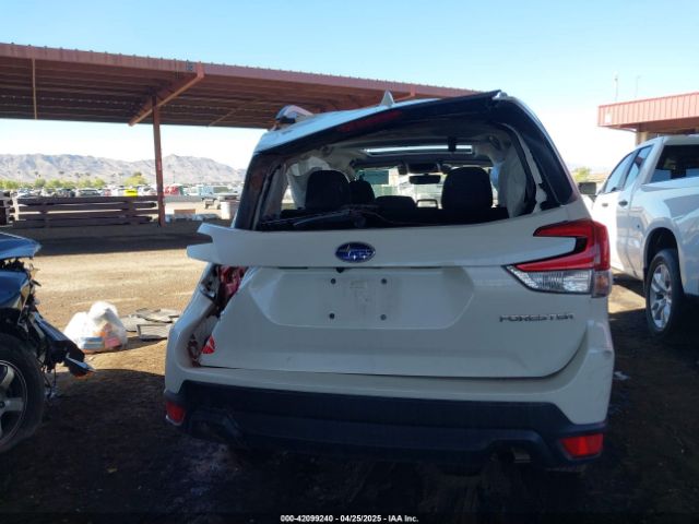 JF2SKAFC2MH416828 Subaru Forester Premium