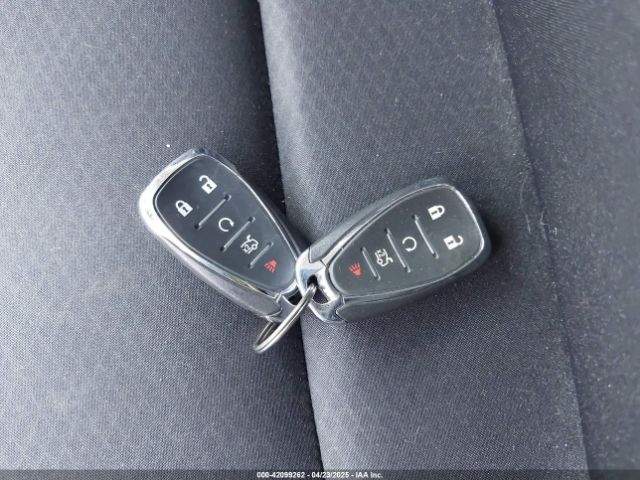 1G1ZD5ST3JF227142 Chevrolet MALIBU LT
