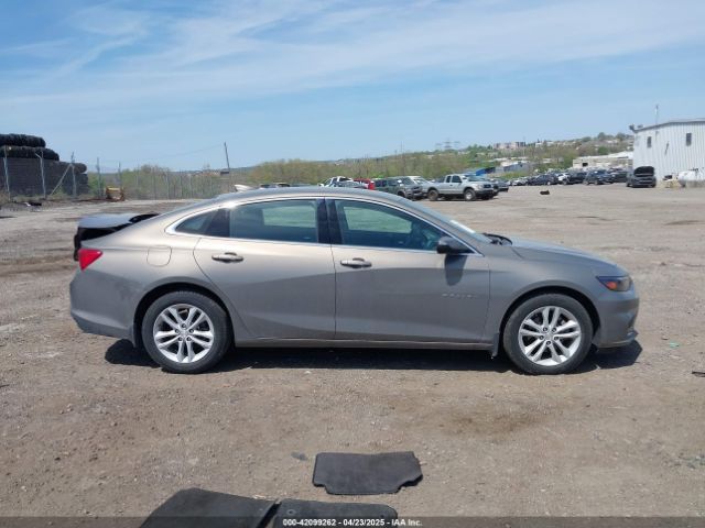 1G1ZD5ST3JF227142 Chevrolet MALIBU LT