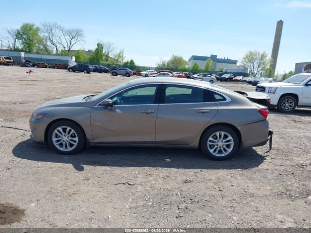 1G1ZD5ST3JF227142 Chevrolet MALIBU LT