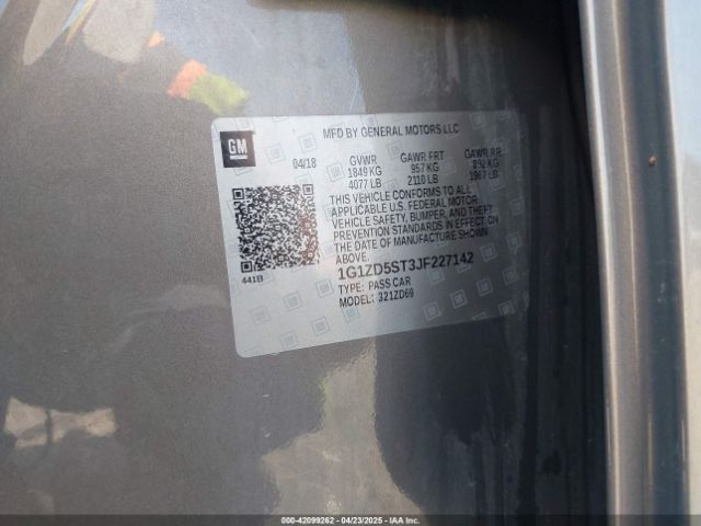 1G1ZD5ST3JF227142 Chevrolet MALIBU LT