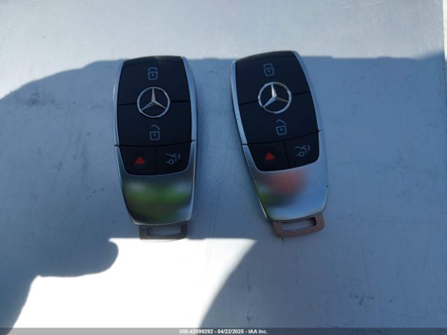 WDD3G4EB6KW002500 Mercedes-Benz A 220