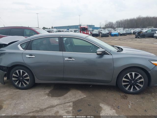 1N4AL3AP2JC281801 Nissan Altima 2.5 Sl