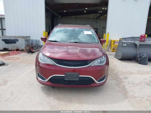 2C4RC1BG2HR787825 Chrysler Pacifica Touring-l