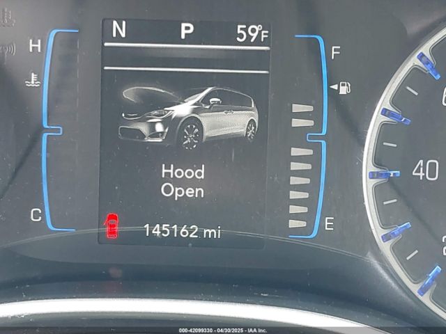 2C4RC1BG2HR787825 Chrysler Pacifica Touring-l