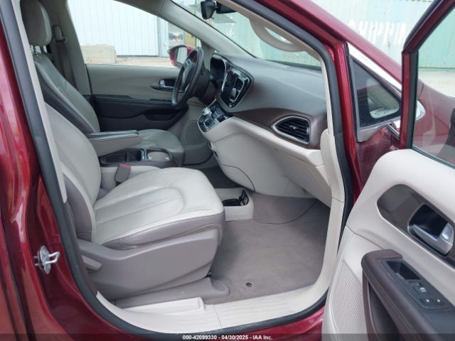 2017 CHRYSLER PACIFICA 2C4RC1BG2HR787825 Photo 4