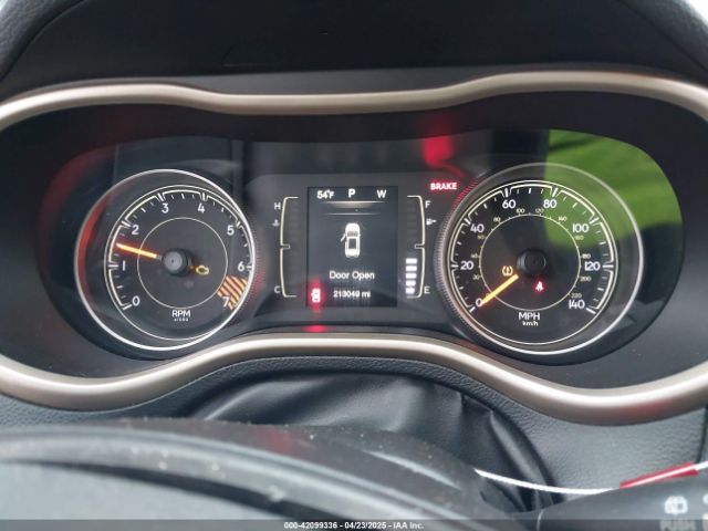 1C4PJLCB0FW761871 Jeep Cherokee Latitude