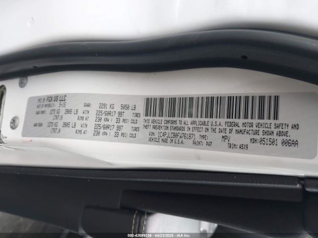 1C4PJLCB0FW761871 Jeep Cherokee Latitude