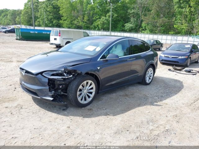 5YJXCBE20HF070235 Tesla Model X 100d/75d/90d