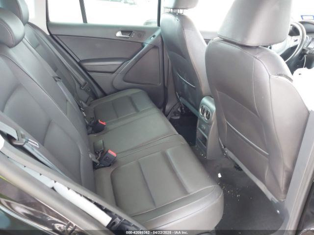 WVGRV7AX5HW501063 Volkswagen 2.0 tsi