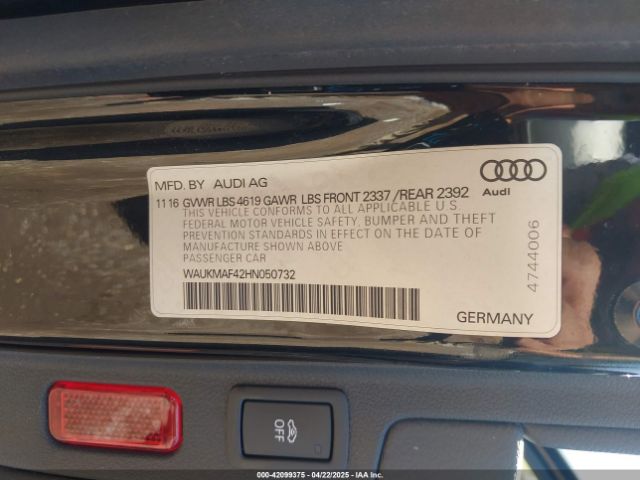 2017 AUDI A4 WAUKMAF42HN050732 Photo 8