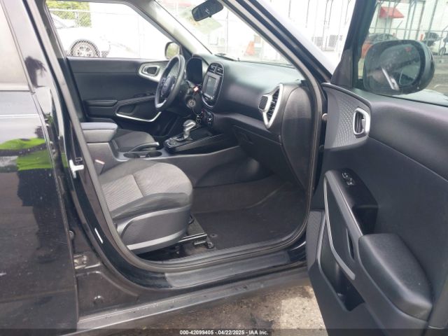 KNDJ23AU9L7071761 KIA SOUL LX