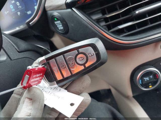 1FMCU9DZ4LUA55364 Ford Escape Titanium