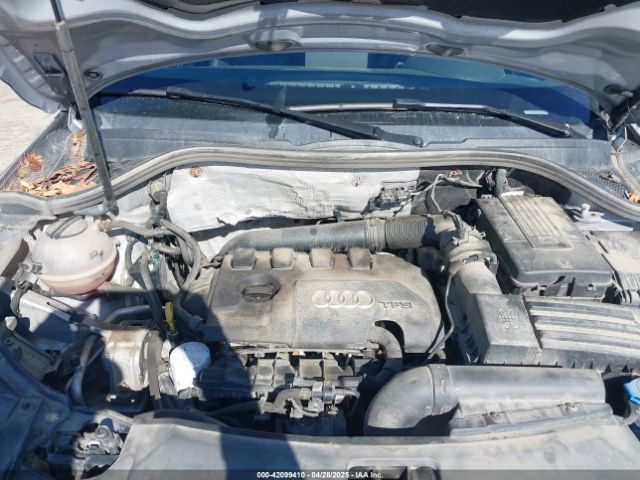 WA1EFCFSXFR010015 Audi Q3 2.0t Premium Plus