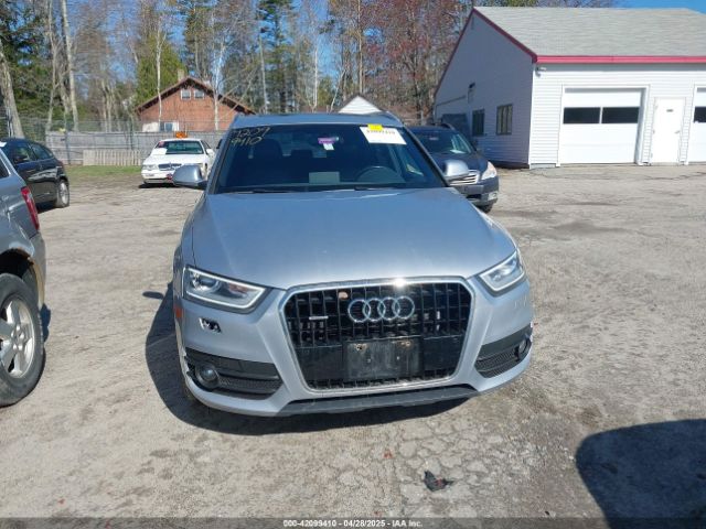 WA1EFCFSXFR010015 Audi Q3 2.0t Premium Plus