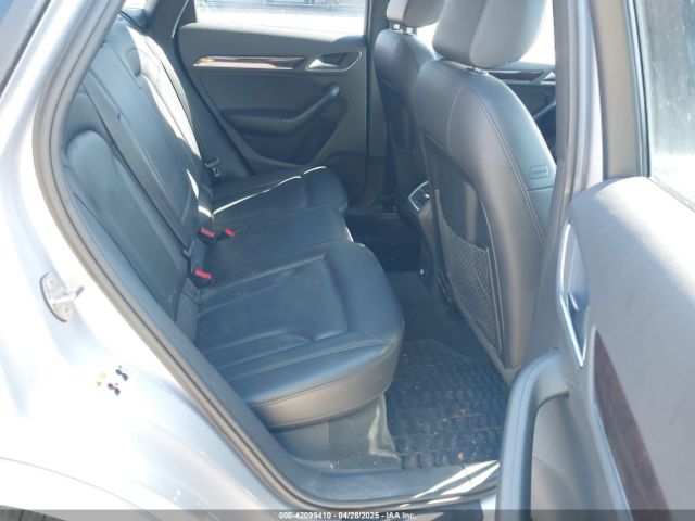 WA1EFCFSXFR010015 Audi Q3 2.0t Premium Plus