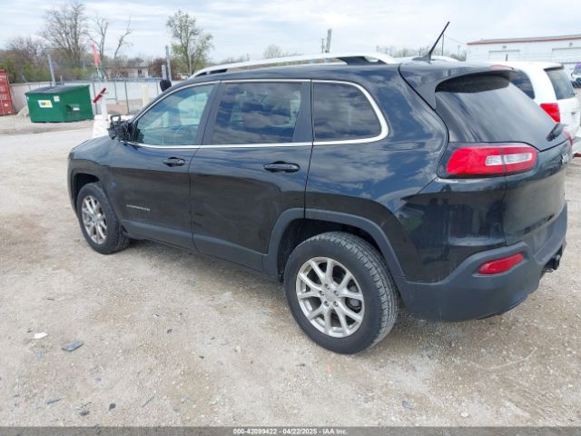 1C4PJLCB6EW186576 Jeep Cherokee Latitude