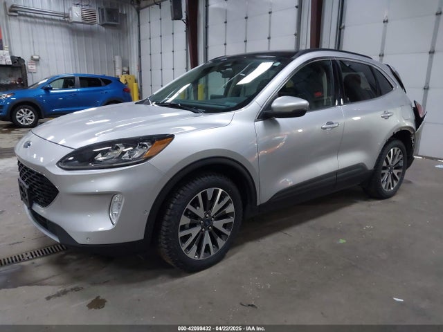 1FMCU9J96LUB45412 Ford Escape Titanium