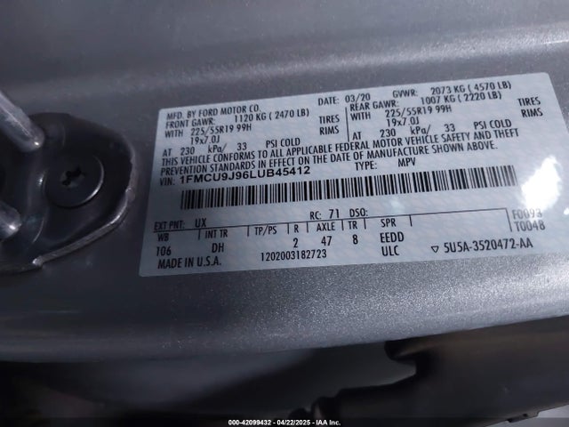 1FMCU9J96LUB45412 Ford Escape Titanium
