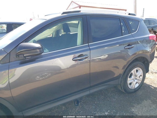 JTMZFREV3EJ004415 Toyota RAV4 LE