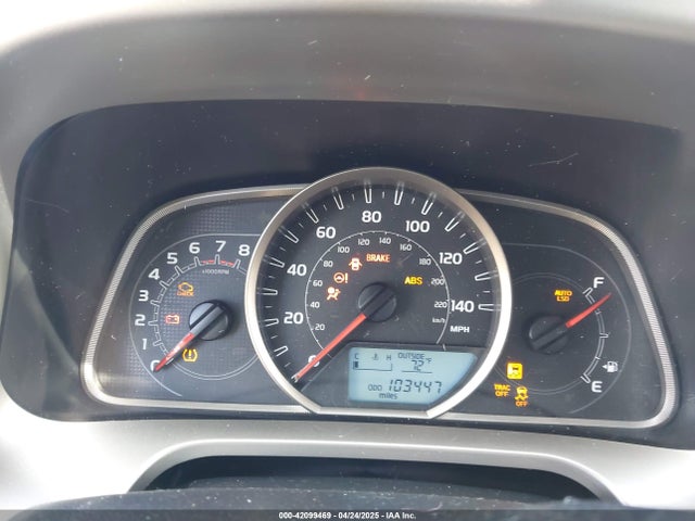 JTMZFREV3EJ004415 Toyota RAV4 LE
