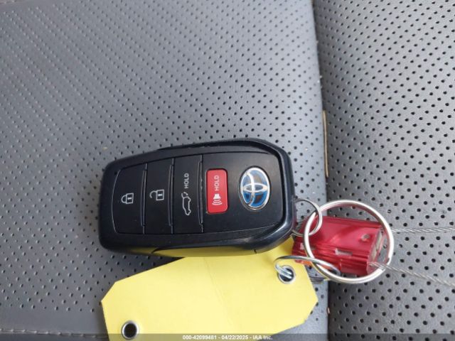 JTEAAAAH8MJ060065 Toyota Venza Limited