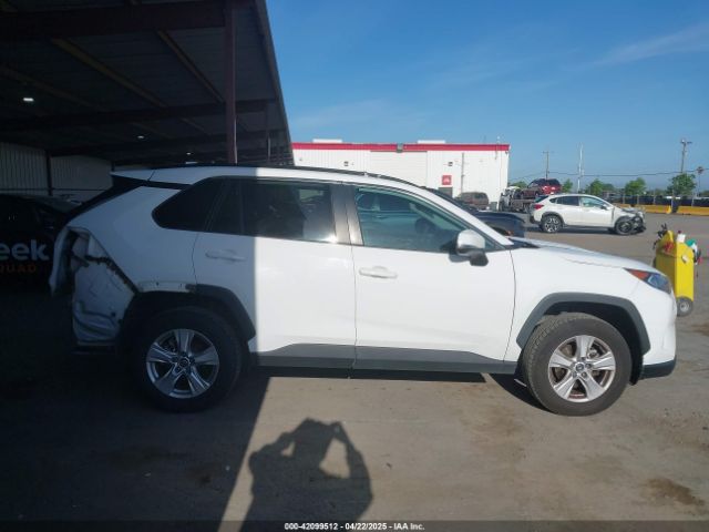 2T3W1RFV2MC088180 Toyota Rav4 Xle