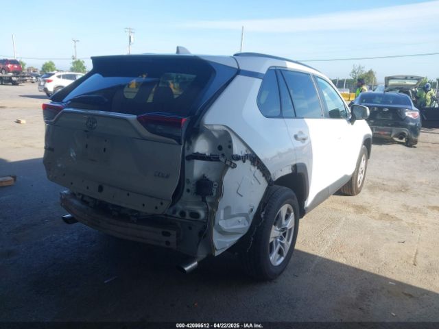 2T3W1RFV2MC088180 Toyota Rav4 Xle