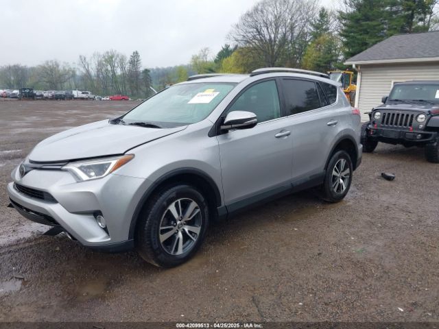 2T3RFREV4HW616631 Toyota Rav4 Xle