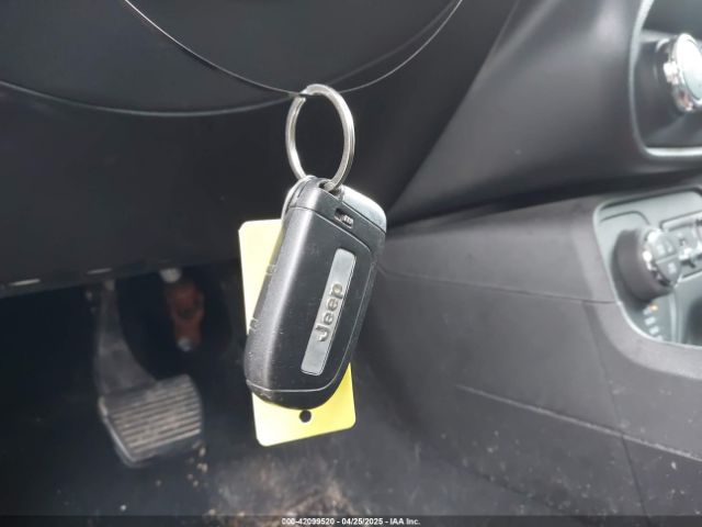 ZACCJBCB1HPG64641 Jeep Renegade Trailhawk 4x4