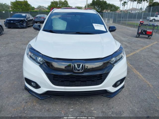 3CZRU5H11NM710089 Honda Hr-v 2wd Sport