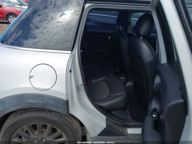 WMWXU1C56G2D08269 Mini Hardtop Cooper